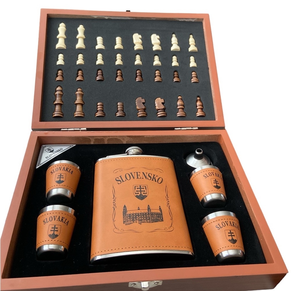 Slovensko Wooden Chess Set with Stainless Steel/Leather Hip Flask+4 Cups